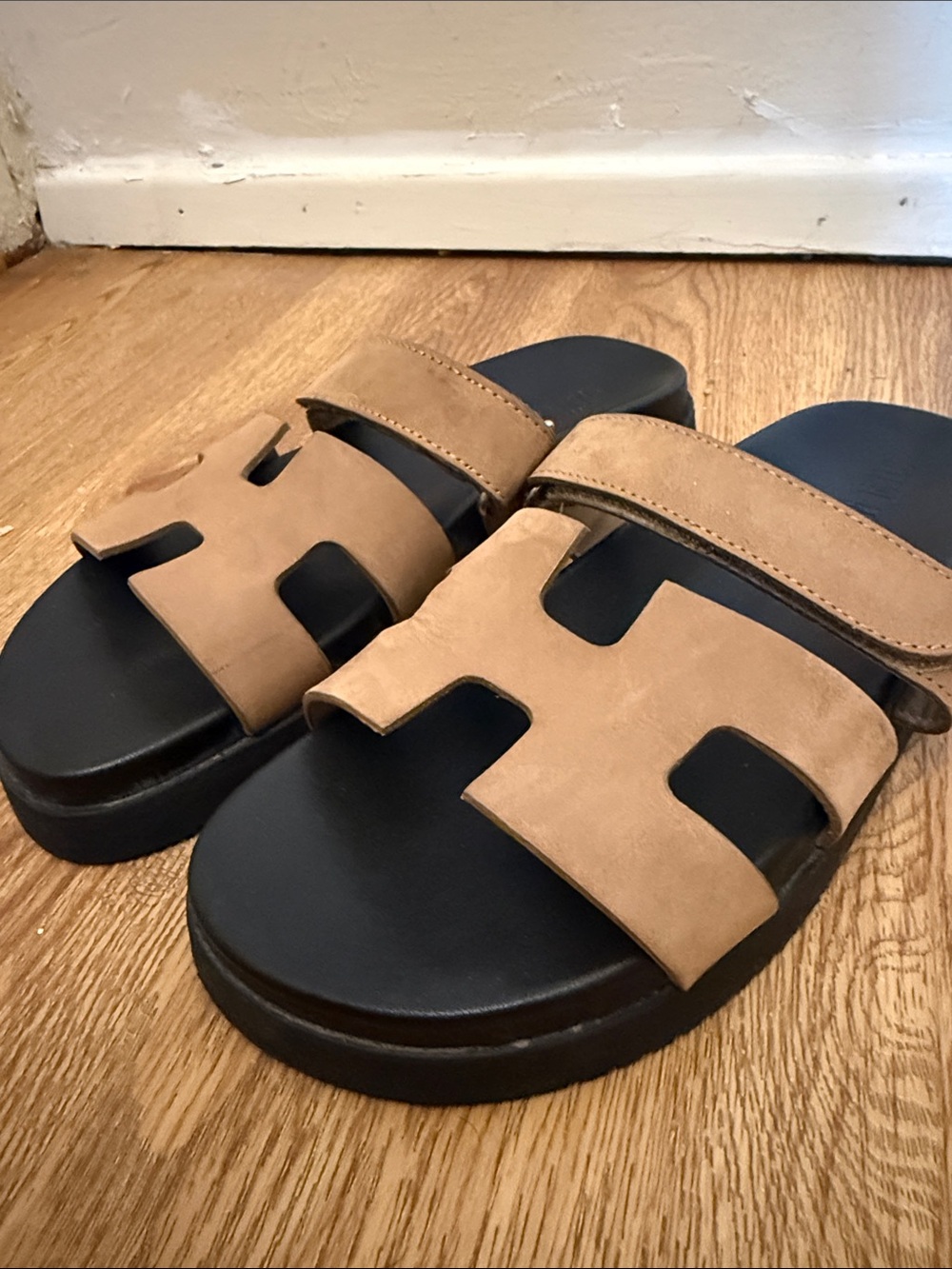 STEVE MADDEN MAYVEN SANDAL - TAN NUBUCK, size 7 - Picture 10 of 11